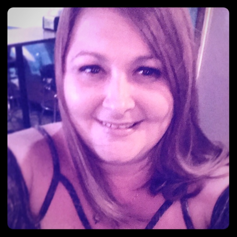 Meet your Posher, Lori